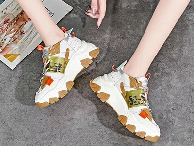 ��˼ͼ2020�¿�߰��˶����аٴ�ƽ���ϵ�Ьins��