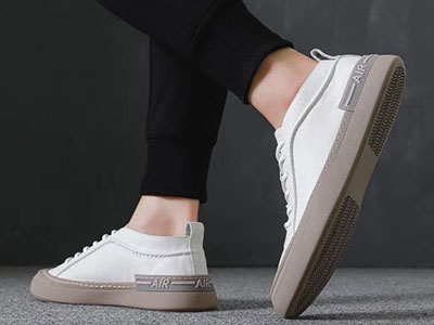 ��˼ͼ2020�¿���ʿЬ��Ʒ����