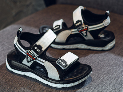 �ٱ����溫����Ь��ͯ2020�¿�