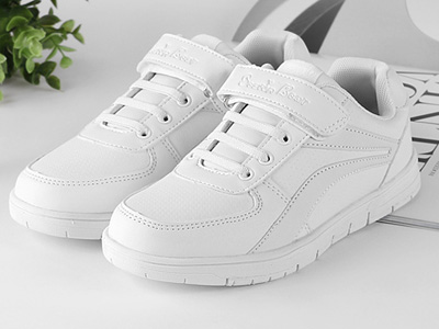 �ļ���ͯЬ��ͯ�˶�Ь���¿�