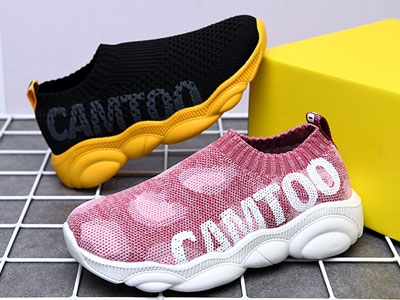 ��;ͯЬһ�ŵ�����Ь͸������Ь