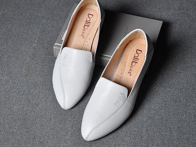 ��������ͷ�͸���ЬŮ��ƤŮʿС��ƤЬ