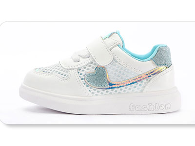 С����2020�＾�¿�1-3�꿨ͨŮͯ��Ь