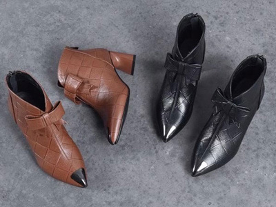 ����˿��ƤŮЬ�ƿ���ʱ���¿��������ѥ