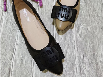 ����ʫŮЬ2020����ƽ����ƤС��ͷǳ�ڵ�Ь