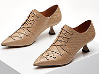 ·���������Ƥϸ����Ь��Ƥϵ���и���ƤŮЬ