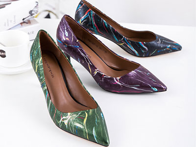 ��˹��˹ŮЬ����