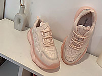 ����ūŮЬ2021�����չʾ