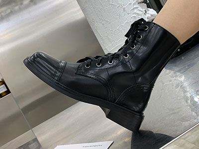 Ľ����ŮЬ2021�����¿�չʾ