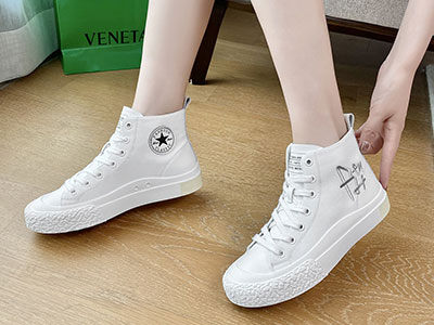 ��˼ͼŮЬ2021�����¿�չʾ