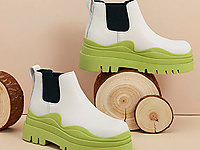 ɫ��ŮЬ2021�ﶬ��չʾ