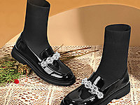 ����ŮЬ2021�ﶬ��չʾ