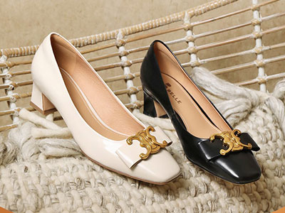 ����ŮЬ2021�ﶬ��չʾ