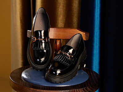 ��˼ͼŮЬ2021�ﶬ��չʾ