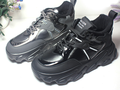 չ��Ů2021�����¿��ɸ�׵Ͱ������˶���ɽЬ