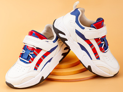 ������ͯЬ��ͯ�˶�Ь2021�＾�¿�