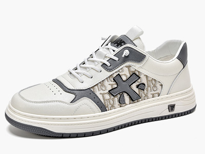 ���˻�����Ь����2021���¿���ɫ�˶����а�Ь