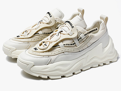 ���˻�����Ь�����¿��ϵ�Ь�к��泱��