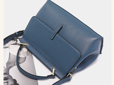 ǧ�˰ٴ���ƤŮ��ʱ��ͷ��ţƤ����������