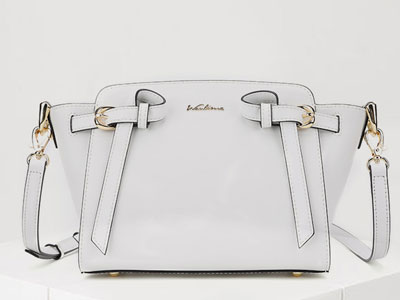 ������Ů���¿��Լʱ�а���Ů��Ƥ���е����