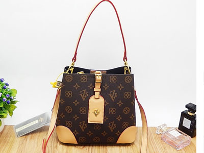 ·��ϣū��Ů��б��ˮͰ��2021�¿��ϻ�ZV�ٴ�����