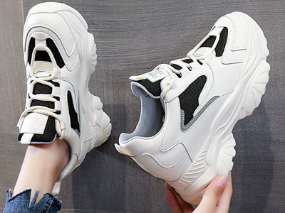 ӡ����ϵ�ЬŮ��2021���ﶬ�¿��������˶�Ь