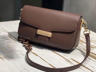 ��ɫ�绪2021�¿�ʱ������ײɫ�����С����