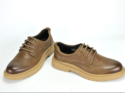 �ƶ�ʿʱ��������Ь�¿�Ż���У԰��װ