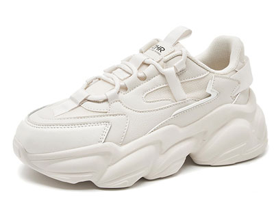 ZHR2022�괺���¿����ϵ�ЬŮ�ٴ��˶�Ь