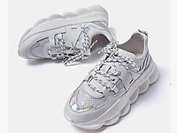 ά����Ƥ����С��Ь�г����ٴ��ϵ�Ь�˶��ɸ�Ь