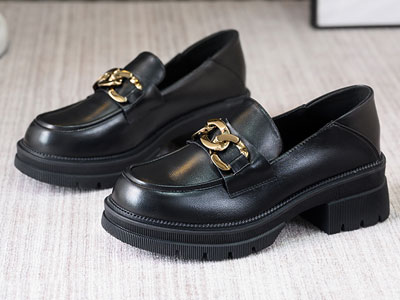 mgg����ָ�ЬŮ2022�����¿��Ӣ�׵�Ь���Űٴ�СƤЬ