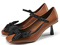 ���2022���·�ͷϸ�߸�������ǳ�ڵ�Ь