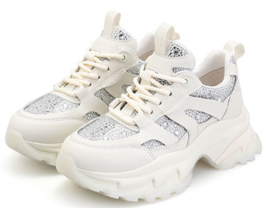 Robertaŵ����Դ�������������ˮ��ŮЬƷ��