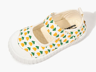 UKIͯЬ2022�¿������Ь�����ͯ͸����Ь