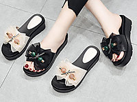 �����¿���Ƥ����Ь��ЬŮʿһ�����ɸ�����ŮЬ