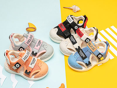 HELIUS������˹��ײ���װ�ͷ��Ь�ļ��б�͸��ѧ��Ь