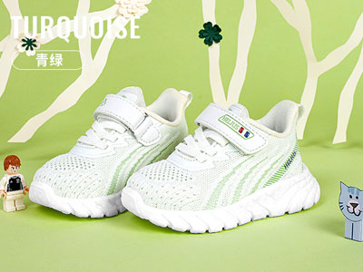 ������˹Ů�����ļ�ѧ��Ь��ͯ���ڷ����Ȳ�Ь