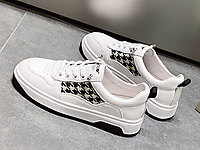 Ӣ�Ӷ���ƤС��ЬŮ2022�괺���¿�ƽ�װٴ����а�Ь