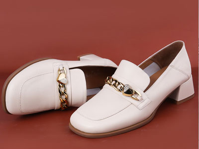 ˫��2022�����ǳ�ڽ���������Ƥ������ŮЬ