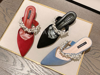 ���Ű�ͷ����ЬŮ2022�¿��ļ���ʽˮ�괮���ͷ�ָ���ȹ������Ь