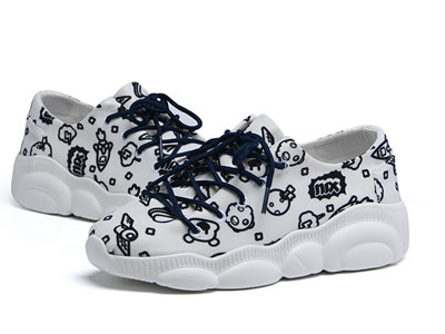 Tt&Mm��ķ˹��ͨ�����˶����з���Ь��2022�����¿�