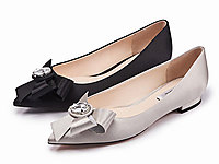 ������ŮЬ�¿�ʱ����˿�����ˮ���ͷǳ�ڵ�Ь