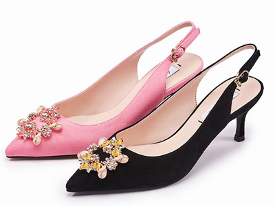 ������ŮЬ�¿����Ƥ��ͷǳ�ں��ϸ���߸�Ь