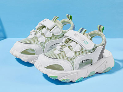 �����ܶ�ͯ��Ь�ļ�2022���¿���Ь