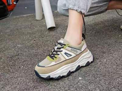 OULUXYLS�½ŮЬ���������˶�Ь