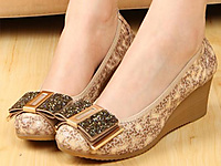 ��������ŮЬ�¸��οյ�Ь