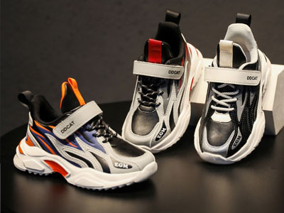 ��è��ͯЬ��2022���＾��ͯ�˶�����ЬƤ��͸���д�ͯ��Ь