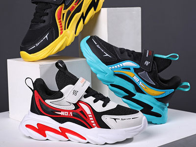 ��è��ͯЬ��2022���＾�¿�����͸���˶�Ь