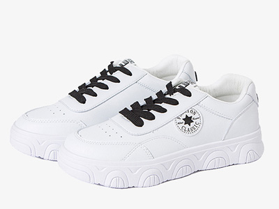 ����ͼ�¿�����м�ԼѧԺ��͸�ƽ��ϵ��С��Ь��Ь