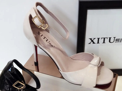 XITU��ͼŮЬʱװ�߸���Ь